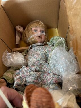 Vintage Boyds Collection "Jessica with Cuddles" Doll - Mother's Day Memories